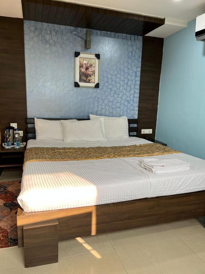 Hotel Pratap Residency ラーンチー エクステリア 写真